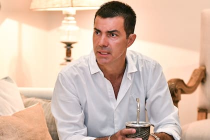 El gobernador de Salta competirá para llegar a la Casa Rosada por Alternativa Federal; pone condiciones para sumar kirchneristas y afirma que la gestión de Macri "fracasó claramente"