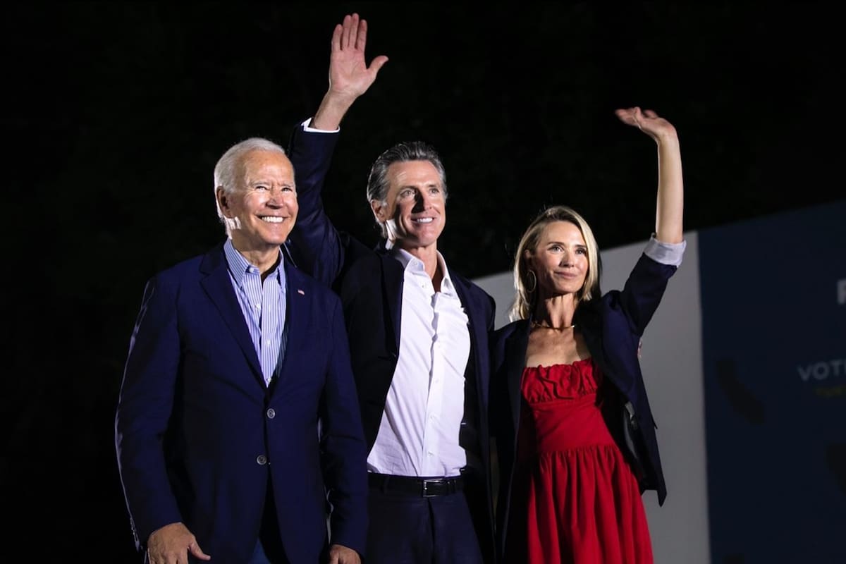 El gobernador de Texas anunció un acuerdo con líderes empresariales y sindicales