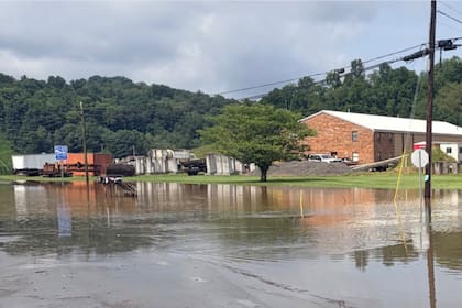 El gobernador de Virginia Occidental declaró estado de emergencia y el Servicio Meteorológico Nacional emitió una alerta por inundaciones repentinas