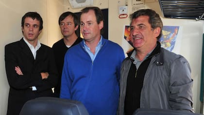Sergio Urribarri con su sucesor en el gobierno provincial, Gustavo Bordet.