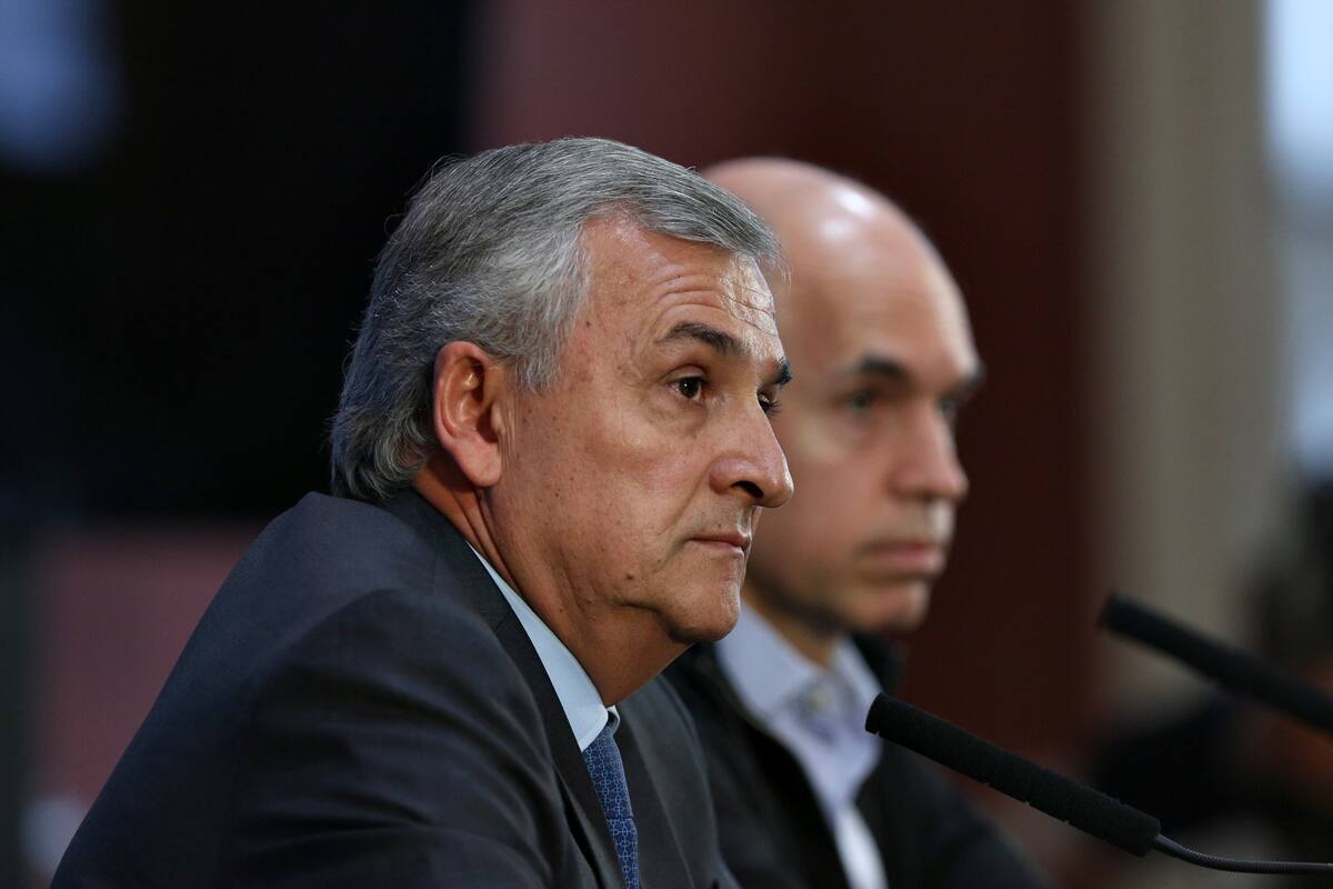 El gobernador jujeño dijo que el oficialismo ya instrumentó medidas para "ordenar" la economía del país