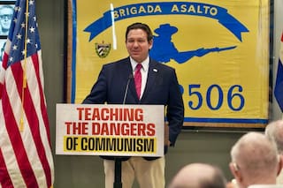 DeSantis, gobernador: “Florida se enorgullece de ser un faro de libertad para quienes escaparon de los horrores del comunismo”