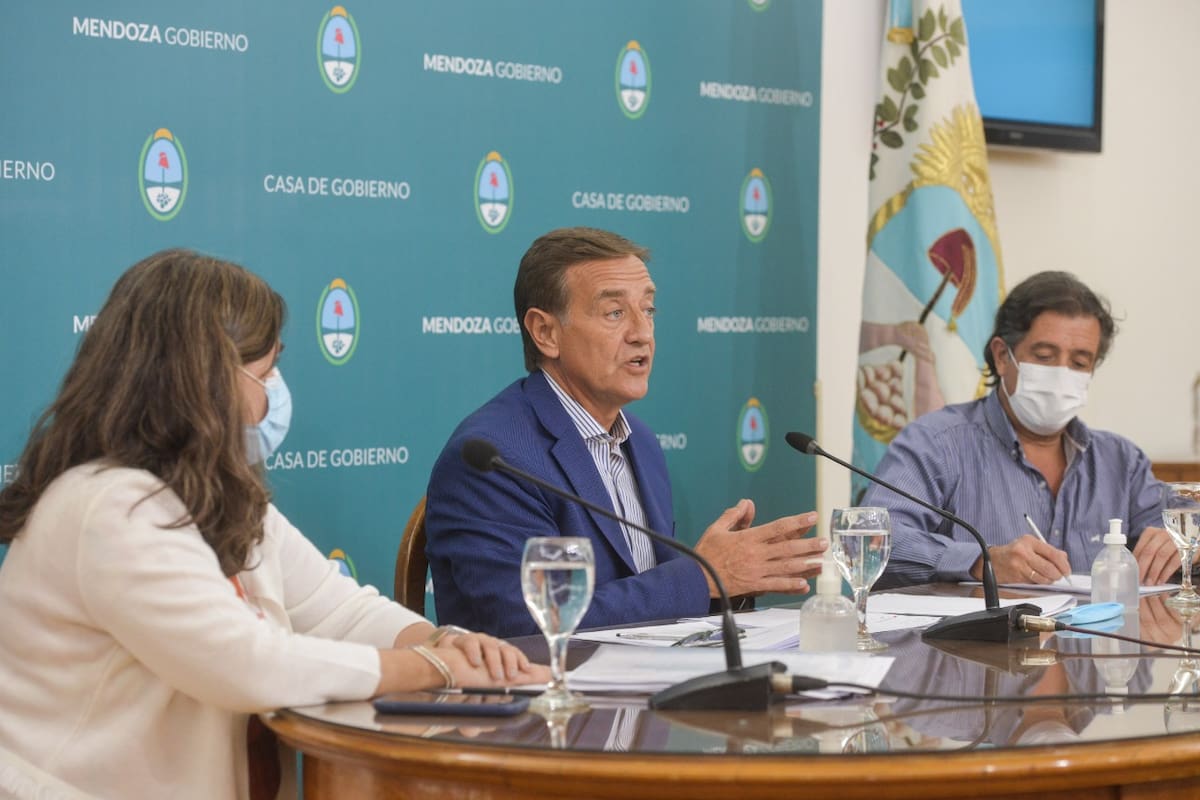 El gobernador Rodolfo Suarez anunció que se mantendrán las restricciones actuales y que la prioridad es proteger la salud y el trabajo de los mendocinos