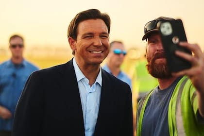 El gobernador Ron DeSantis había impulsado antes otras leyes para quitarle injerencia al Partido Comunista Chino