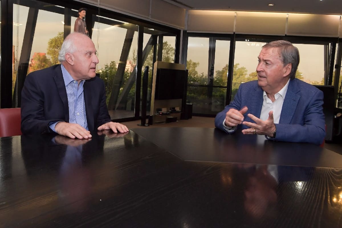 El gobernador santafesino se reunió con su par de Córdoba y se mostró confiado en que Lavagna "ya tiene decidido ser candidato"