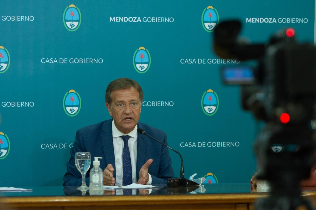 El gobernador se mostró preocupado por el avance de la pandemia en tierra cuyana. Ya son más de 7.400 los infectados y 129 los fallecidos.