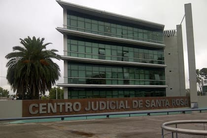 El gobernador Sergio Ziliotto dijo que la Provincia será querellante en la causa