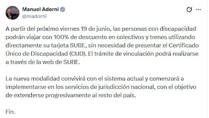 El Gobierno anunció que las personas con discapacidad podrán viajar gratis con la SUBE en colectivos y trenes