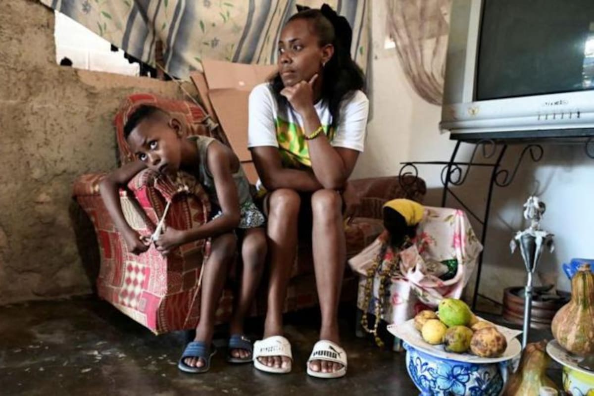 El gobierno argumenta que en época de crisis es cuando más se necesita "ejercer control"