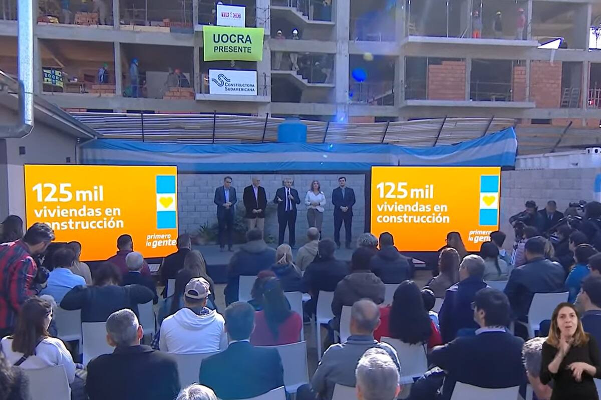 El Gobierno audita 31.678 viviendas de la gestión anterior por las que ya se pagaron más de $200.000 millones