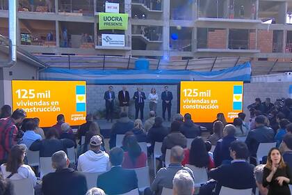 El Gobierno audita 31.678 viviendas de la gestión anterior por las que ya se pagaron más de $200.000 millones