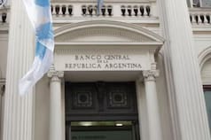 Idas y vueltas: cuáles fueron las otras grandes reformas que tuvo el Banco Central