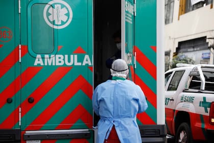 El Gobierno confirmó que murieron 101 personas por coronavirus