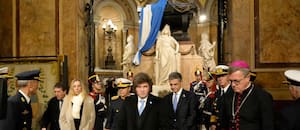 El Gobierno convocó a la Iglesia para coordinar la visita de León XIV; vuelven a circular los Chachos en La Rioja