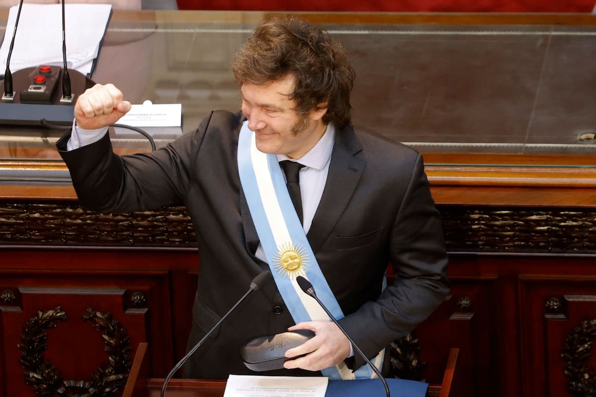 El Gobierno convocó oficialmente a la Asamblea Legislativa del sábado a las 21