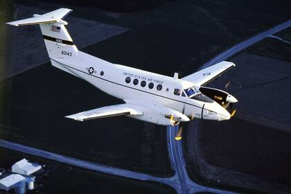 El gobierno de Alberto Fernández le compró a los Estados Unidos diez aviones Beechcraft Hurón para la Fuerza Aérea.