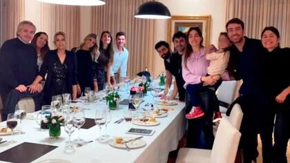 El gobierno de Alberto Fernández se terminó cuando se conoció la foto de la fiesta de Olivos, según Jonatan Viale (Foto: Archivo)