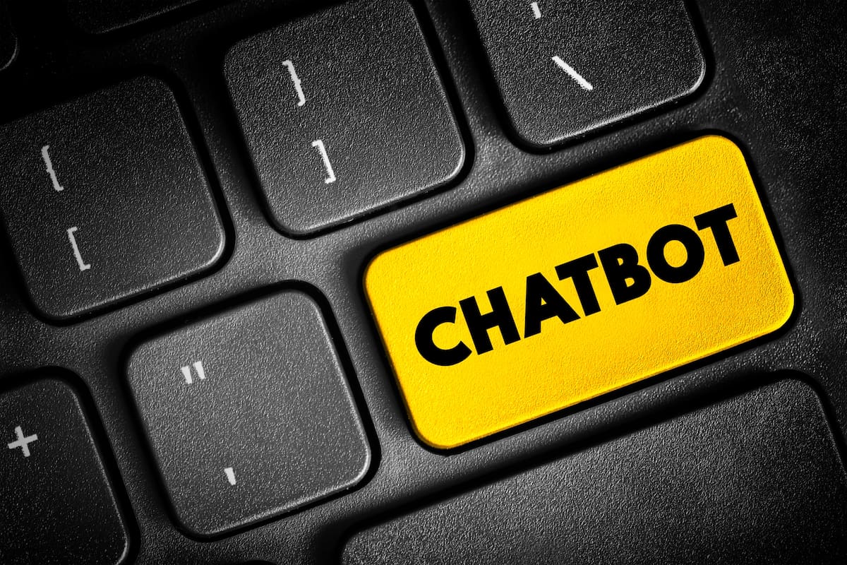 El gobierno de Brasil pidió al gigante de la tecnología Meta que elimine de sus plataformas a chatbots que aparentan ser niños pero son capaces de hacer insinuaciones sexuales, informó este lunes la agencia para la defensa legal del Estado (AGU)