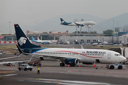 El gobierno de Estados Unidos advierte de la posible suspensión de vuelos procedentes de México por incumplir un acuerdo