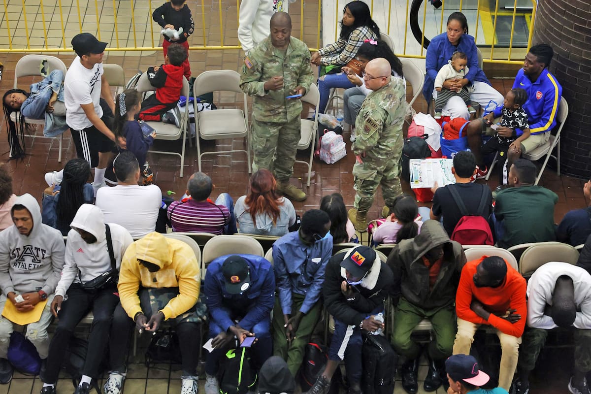 El gobierno de Nueva York planea encuestar a casi 40.000 migrantes que se encuentran en la ciudad (Archivo)