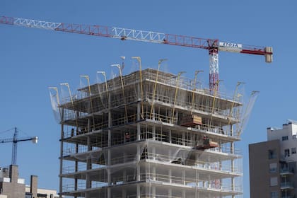El Gobierno espera que el blanqueo dinamice al sector de la construcción