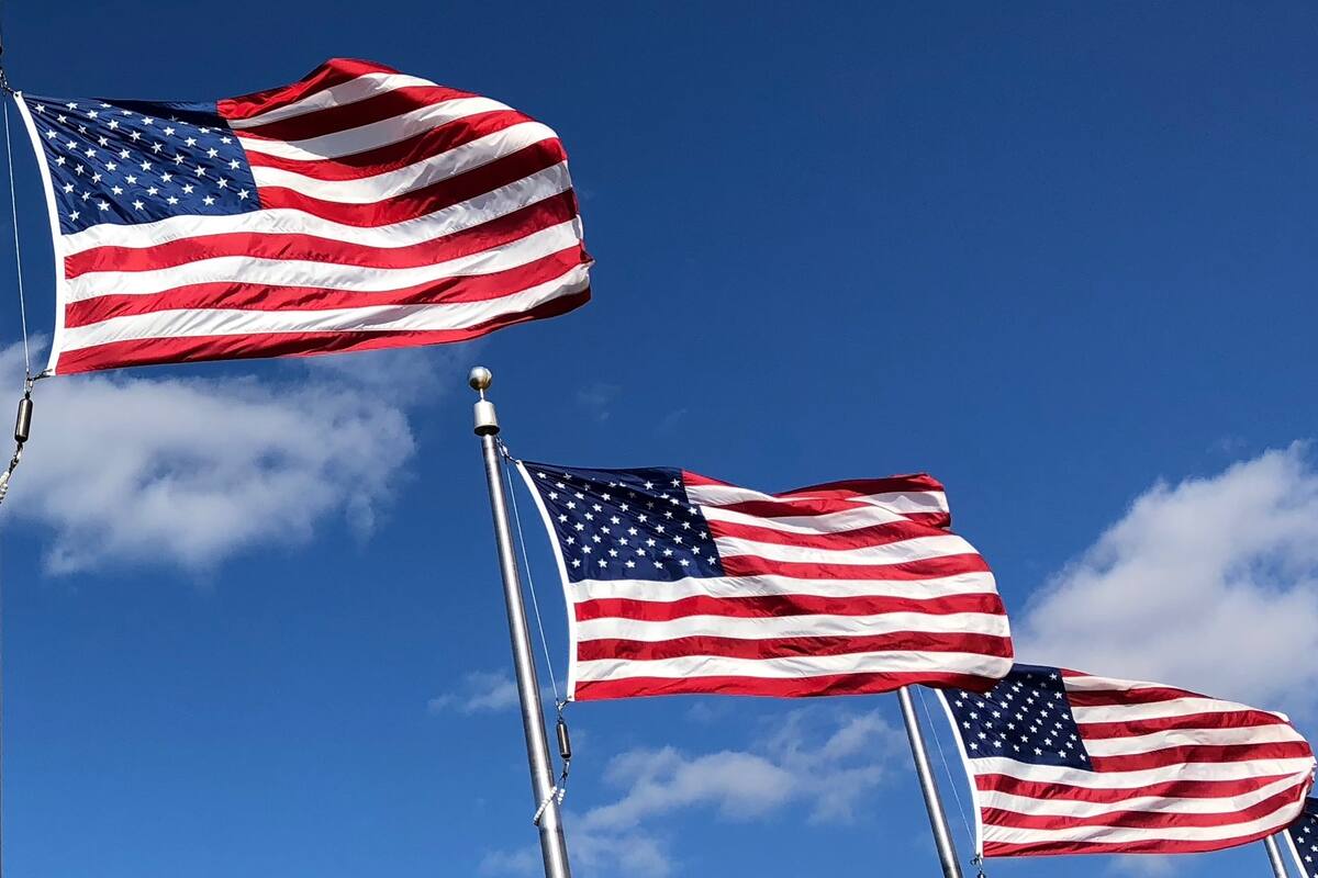 El gobierno estadounidense ofrece opciones para trabajadores no inmigrantes cuando finalizan su vínculo laboral