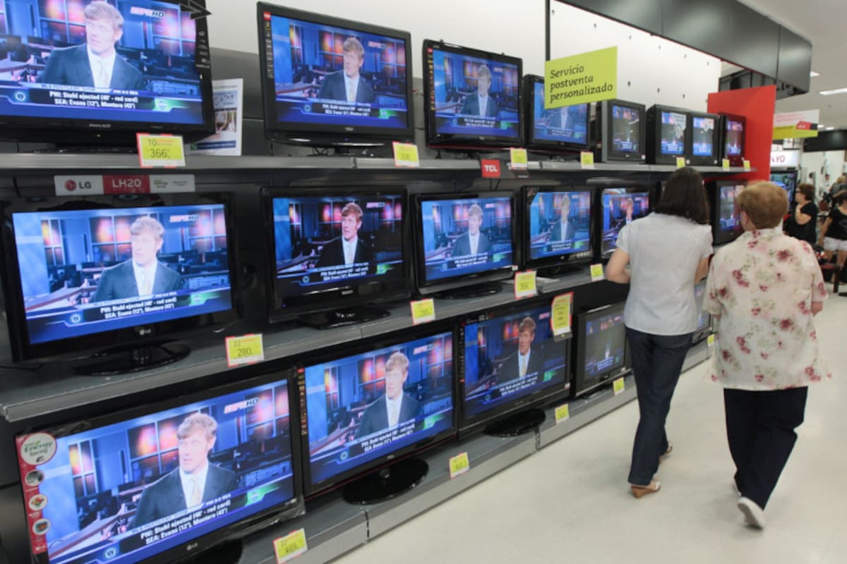 El Gobierno estudia reducir los aranceles de importación a productos de electrónica