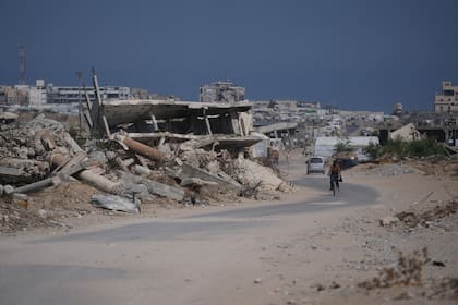 El gobierno israelí sostiene que una retirada prematura permitiría a Hamas rearmarse y recuperar posiciones en Gaza