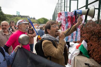 El Gobierno lo vinculó con la protesta contra la selección
