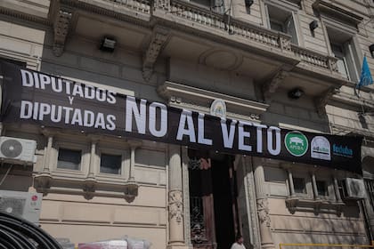 El Gobierno negó que haya desfinanciamiento en las universidades.