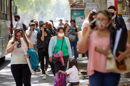 El Gobierno prepara mayores restricciones para combatir el avance de la pandemia del coronavirus