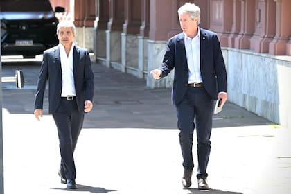 El Gobierno se hizo de cerca de US$530 millones antes de afrontar un pago de deuda clave el próximo viernes a través de compras en bloque.