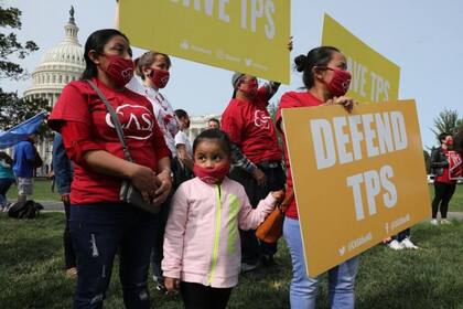 El gobierno Trump ha dejado sin protección temporal a inmigrantes procedentes de países como Venezuela o Haití