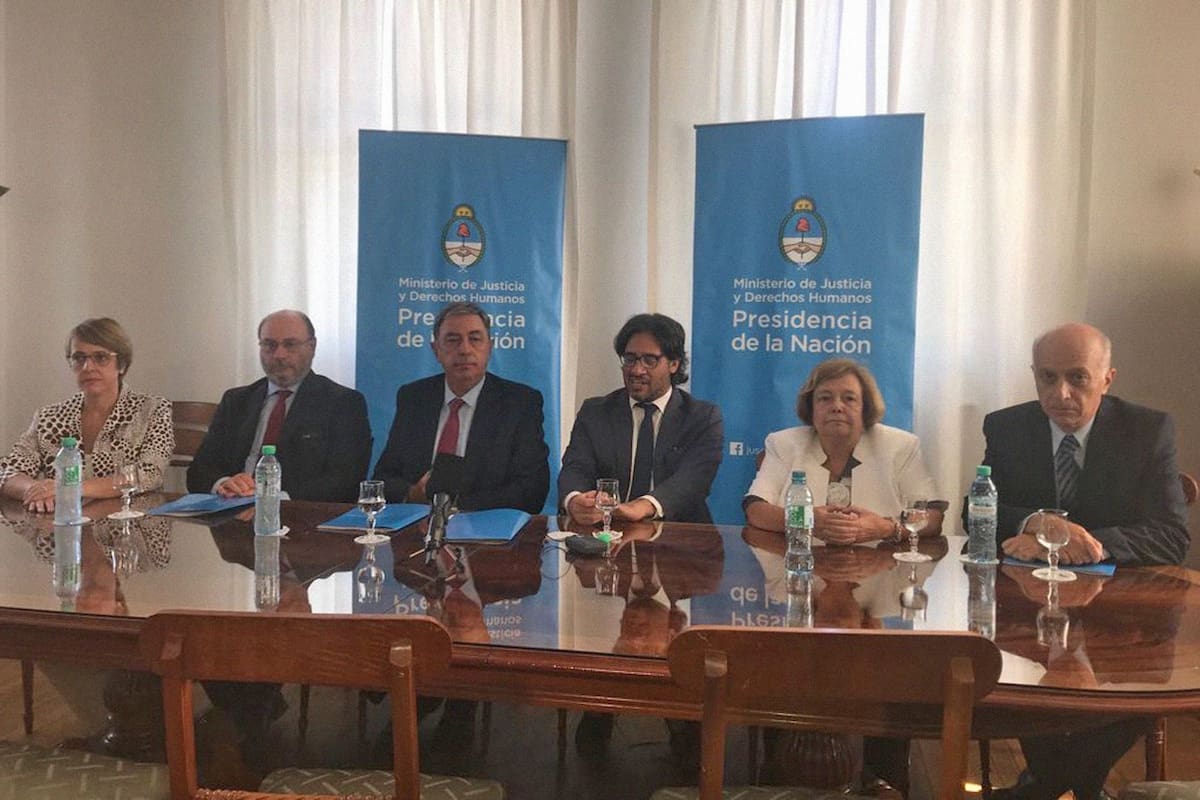 El Gobierno y el PJ acuerdan darle más poder a los fiscales