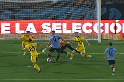 El gol de Lucas Passerini para Belgrano en el amanecer del partido, luego de uno de los muchos despistes defensivos de Boca en el partido que cerró la fecha 8 de la Copa de la Liga Profesional, en Córdoba.