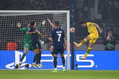El gol de Mats Hummels, un cabezazo demoledor, con la comodidad de un salto no apremiado; el pequeño Vitinha no estaba lo suficientemente cerca.