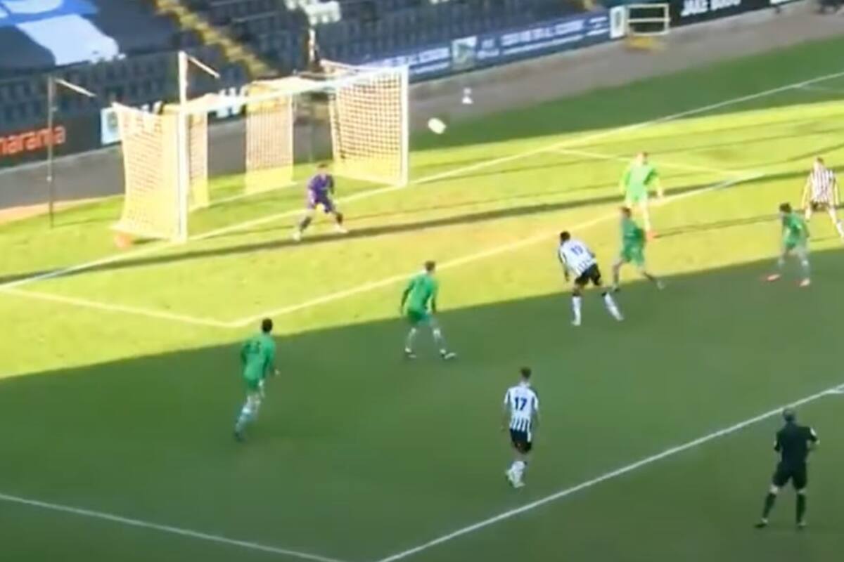 El gol del delantero belga de Notts County, Elisha Sam, directo al Premio Puskas 2021