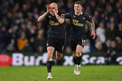 El gol del volante Jonjo Shelvey que le dio el triunfo a Newcastle
