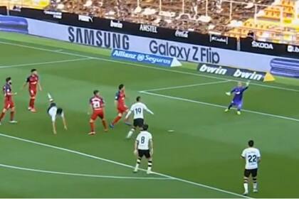 El golazo de Guedes, una de las perlas del fin de semana en la Liga