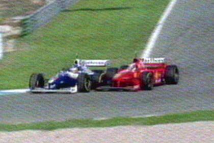 El golpe de Schumacher a Jacques Villeneuve en Jerez de la Frontera 1997