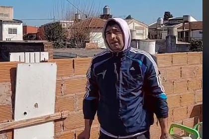 El "gordo maxi", en una imagen del video que se volvió viral