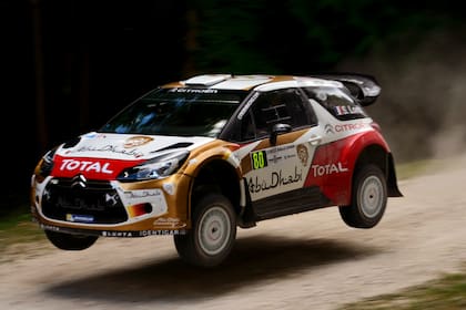 El gran campeón Loeb en acción
