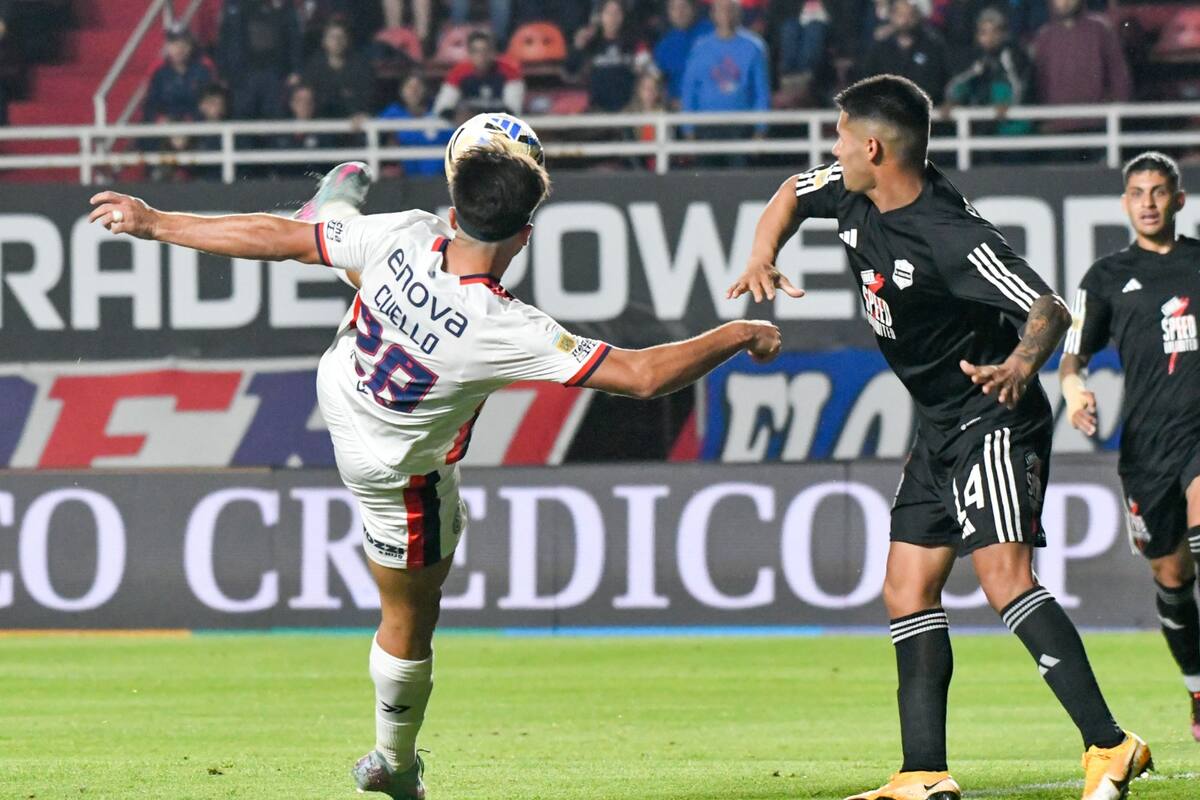 El gran movimiento y golazo de Alexis Cuello para el triunfo de San Lorenzo ante Riestra en el Nuevo Gasómetro