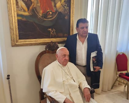 El gremialista dijo que la esencia de este proyecto es “trabajar en forma mancomunada con los productores primarios, con grupos importantes de producción de alimentos, pero también con todo el arco sindical que podrá aportar, dentro de la órbita de las delegaciones, la infraestructura que cada uno de los sindicatos cuenta