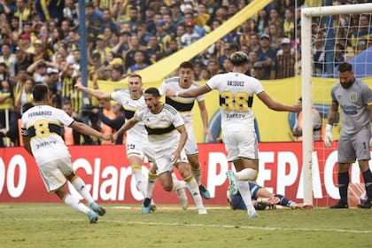 El grito de gol de los futbolistas de Boca luego del empate ante Central sobre la hora