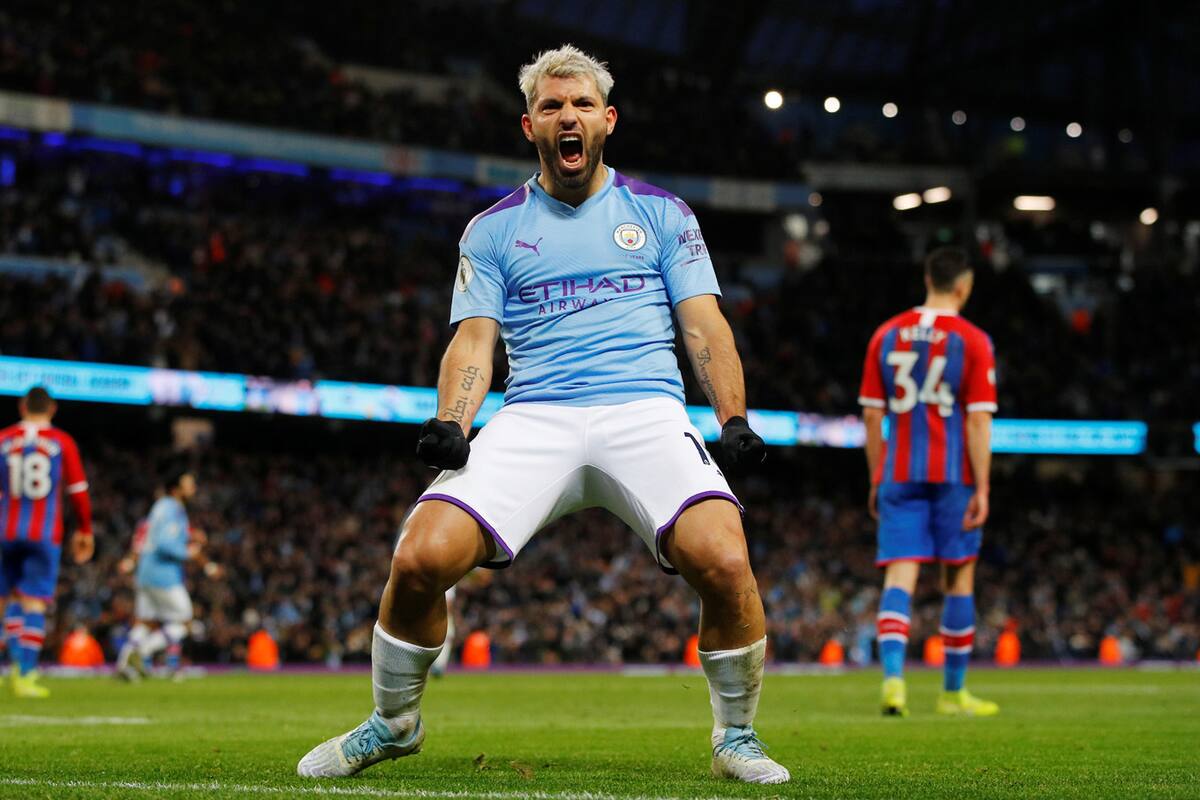 El grito furioso de Agüero después de anotar su segundo gol.