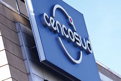 El grupo chileno Cencosud anunció oficialmente que se bajó de las negociaciones que lleva adelante el Deutsche Bank para encontrarle un comprador a Carrefour Argentina