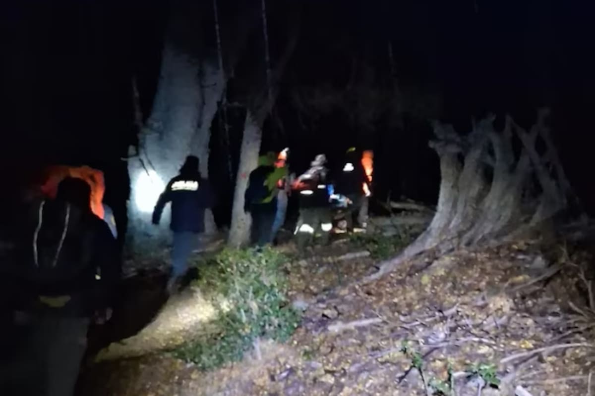 El grupo de Búsqueda y Rescate en Zonas Agrestes subió hasta el lugar tras recibir el alerta