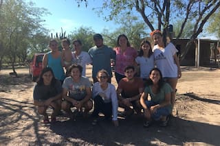 Navidad diferente: la familia que recorre Santiago del Estero