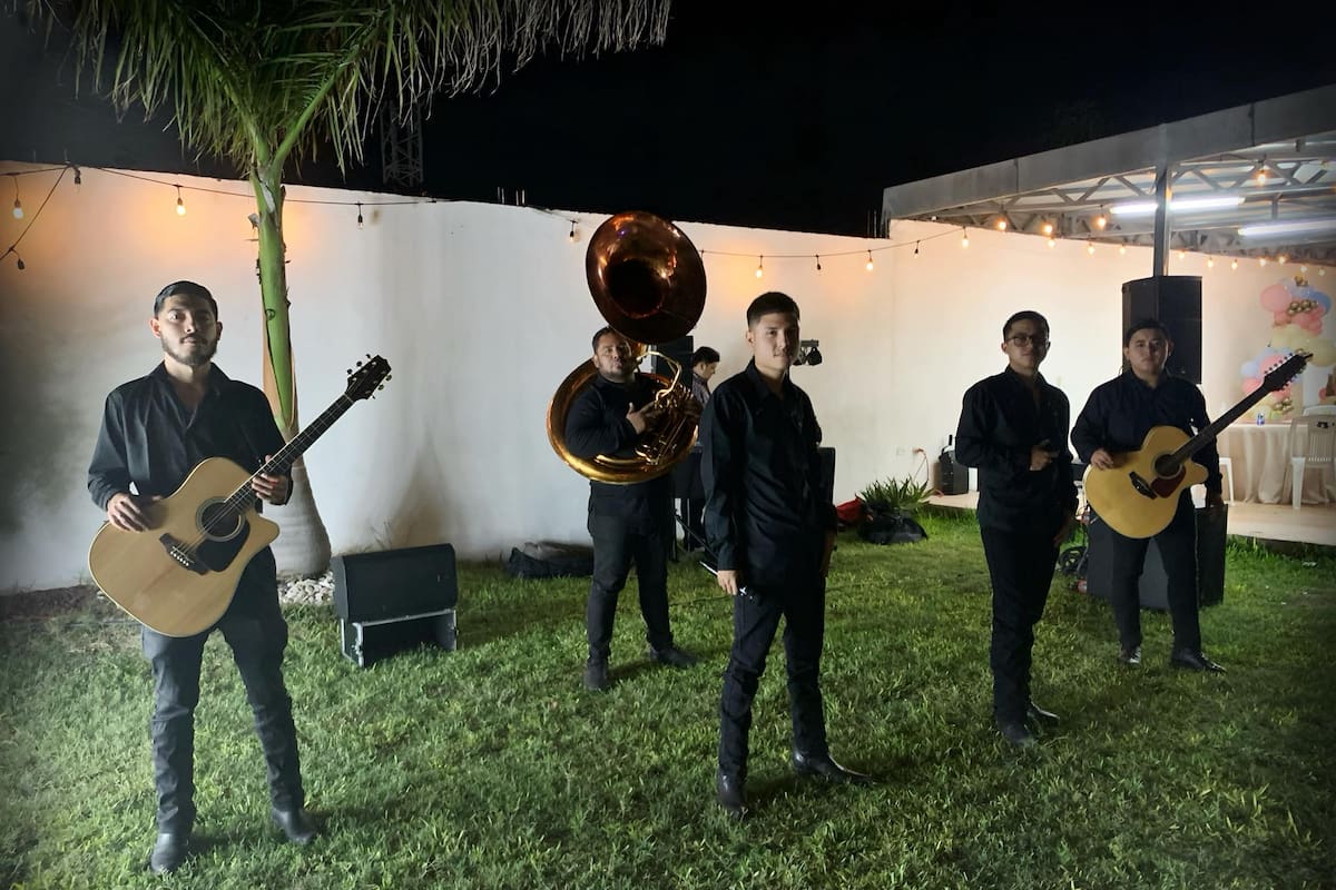 El Grupo Fugitivo, en una foto publicada el día de su desaparición